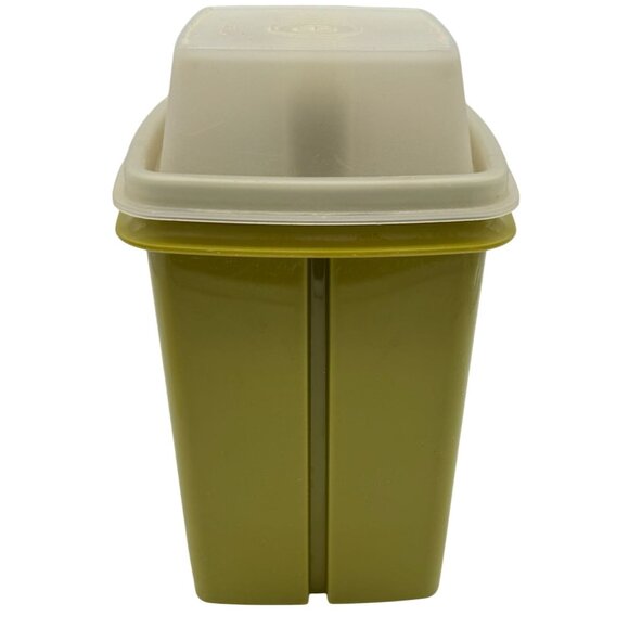 Vintage Tupperware Green Pickle Keeper With Strainer & Lid Model 1330-3 Made USA - Picture 1 of 5